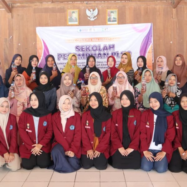 Makin Lengkap, Sekolah Perempuan Plus 2025 Bahas Pestisida dan Pengurusan NIB